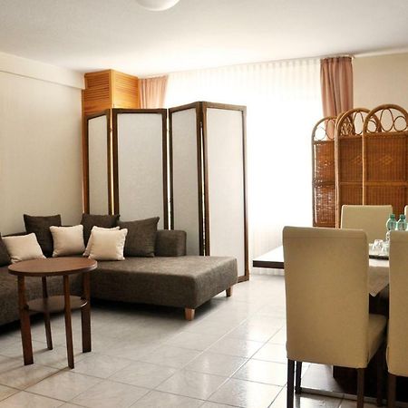 Effelder Buergerstube Hotel Wassenberg Bagian luar foto