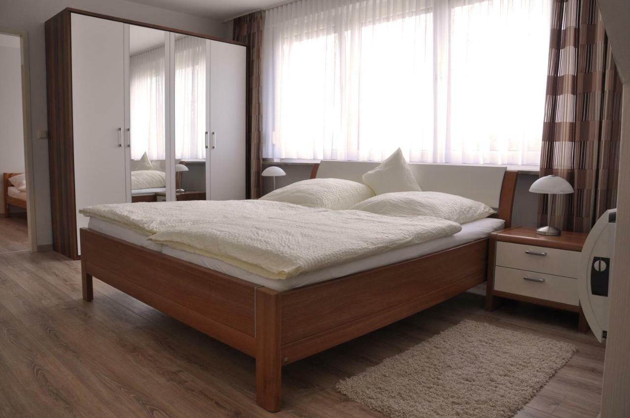 Effelder Buergerstube Hotel Wassenberg Bagian luar foto